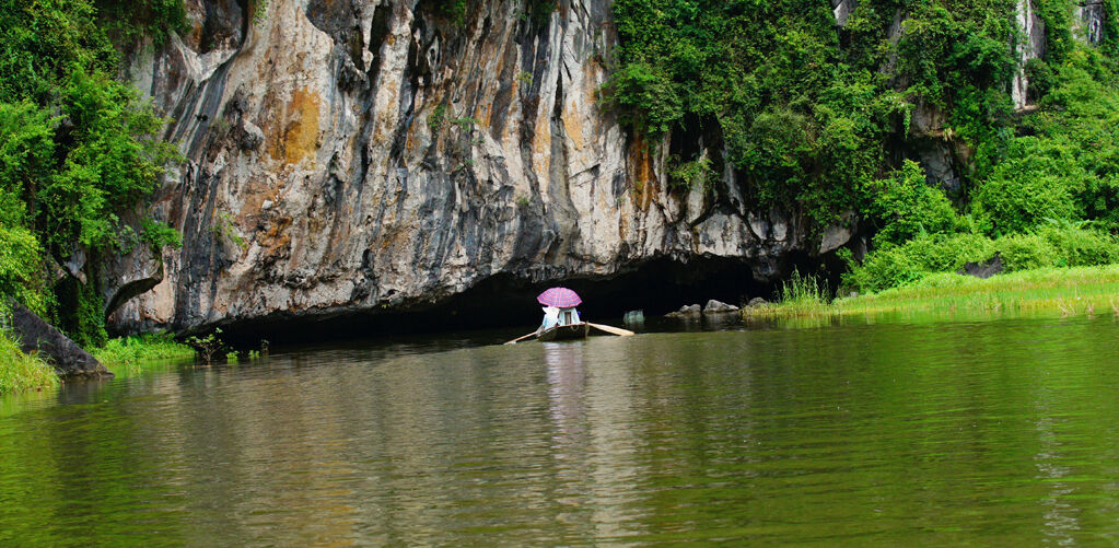Immerse in Ninh Binh’s vibrant heritage with fellow travelers in their 40s
